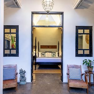 Botanical Suite